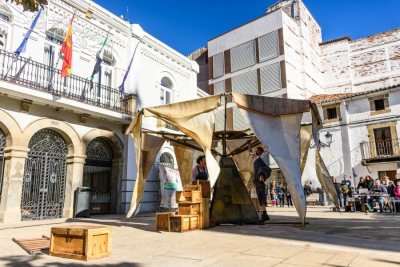 foto del espectáculo de circo infantil y familiar Qué disparate de Cirko Psikario