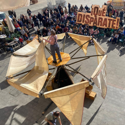 cartel espectáculo de circo y clown infantil y familiar Qué disparate de Cirko Psikario. Teatro de calle